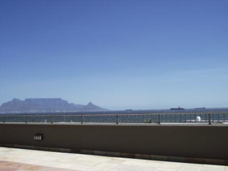 2 Bedroom Property for Sale in Beachfront Western Cape